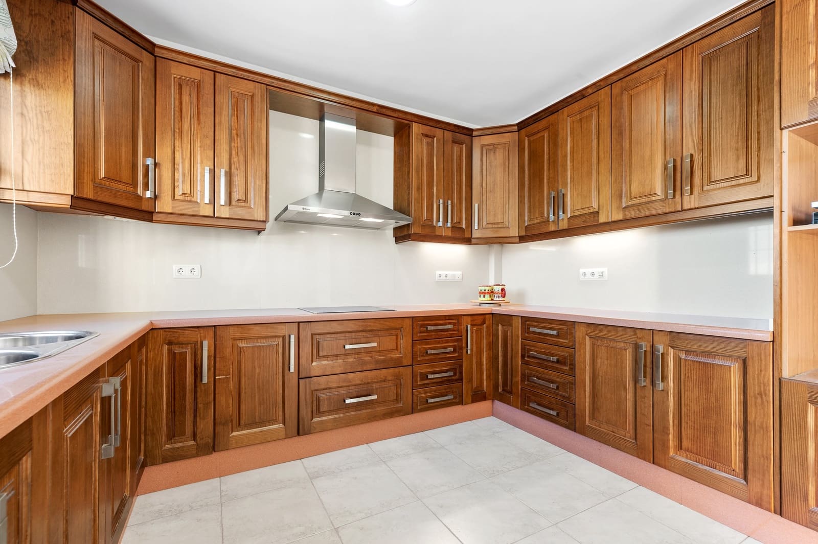 6 slaapkamer Villa te koop in Altea met zwembad garage - € 2.000.000 (Ref: 9028679)