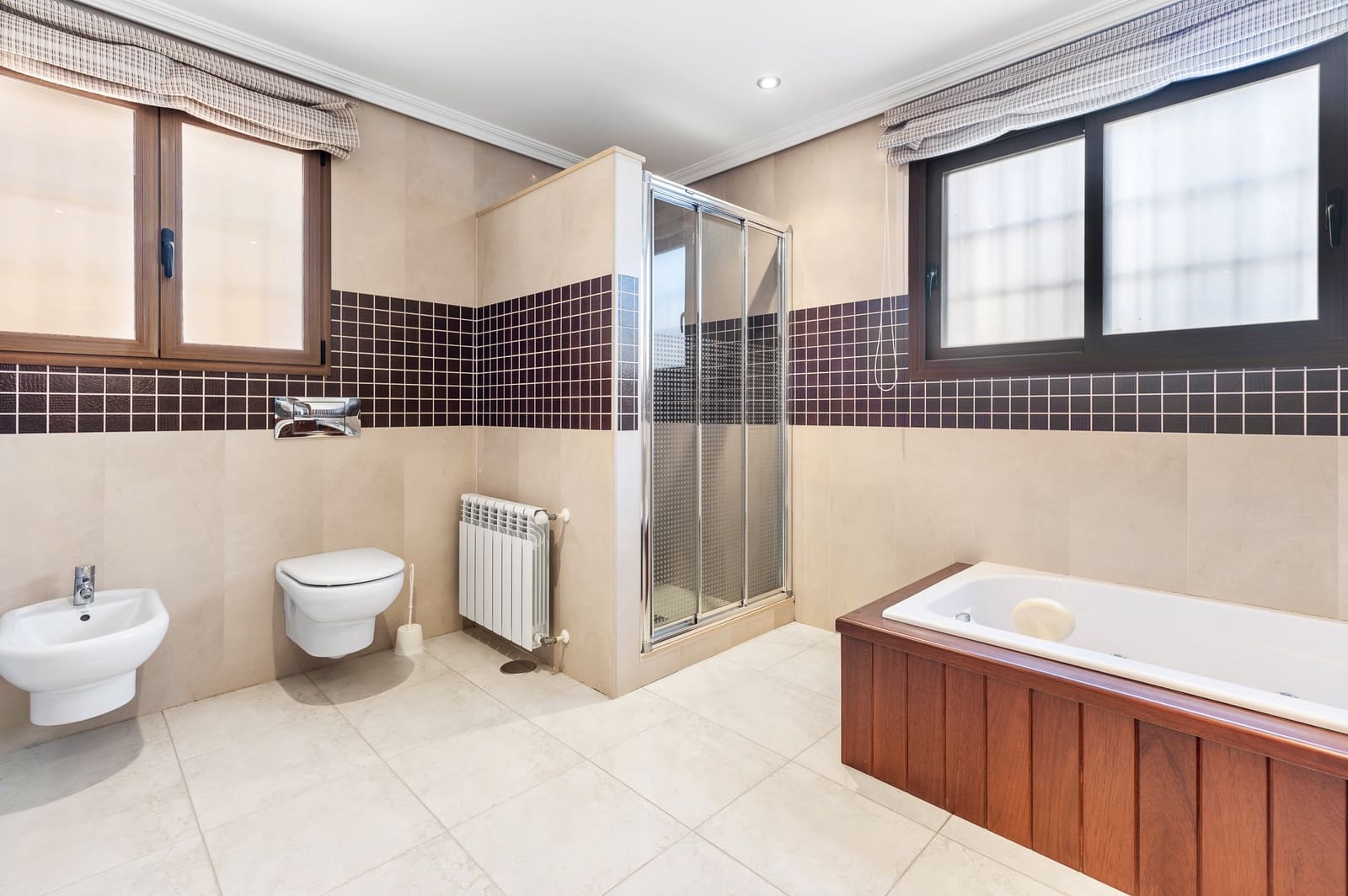 6 slaapkamer Villa te koop in Altea met zwembad garage - € 2.000.000 (Ref: 9028679)