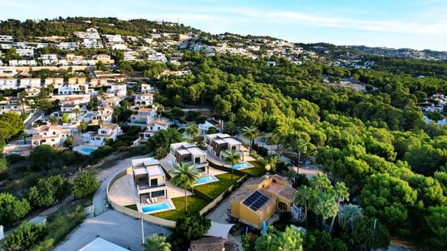 3 slaapkamer Villa te koop in Cometa - Carrió, Calpe / Calp met zwembad garage - € 925.000 (Ref: 9033806)