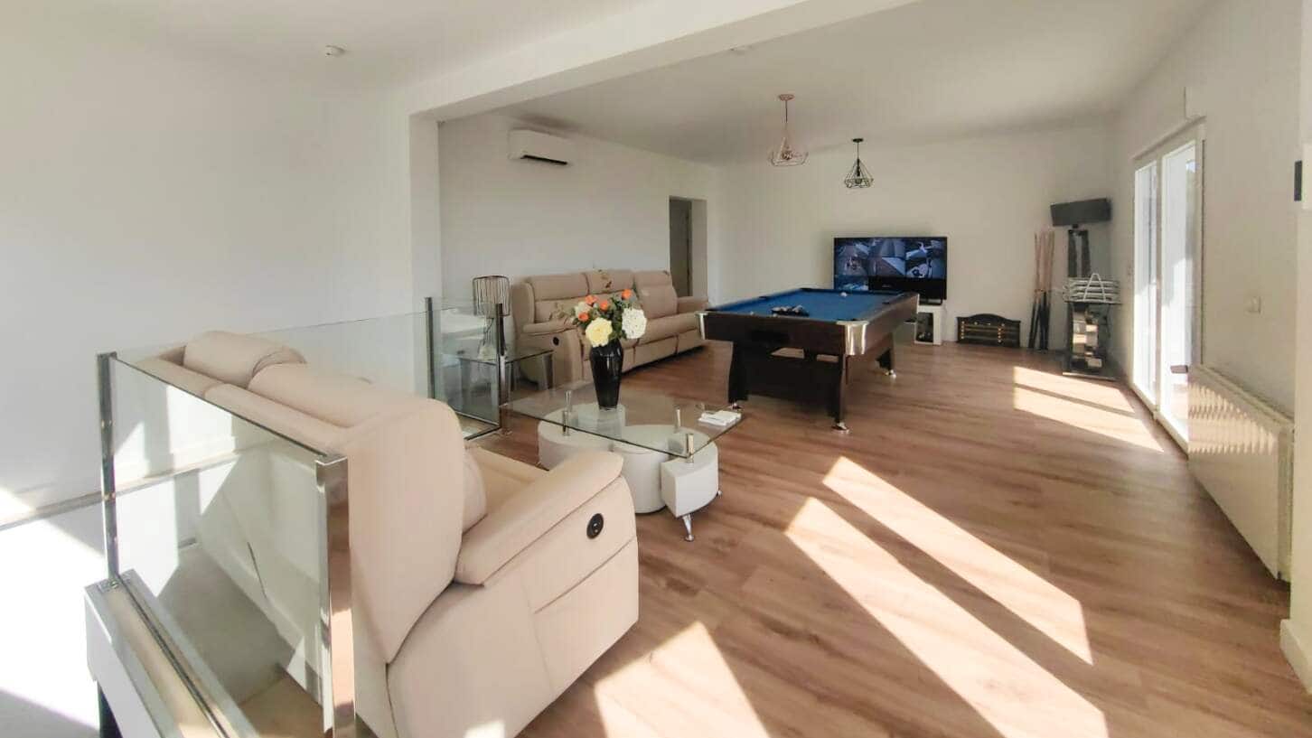 4 soveværelse Villa til salg i Calpe / Calp med swimmingpool garage - € 999.900 (Ref: 9035721)