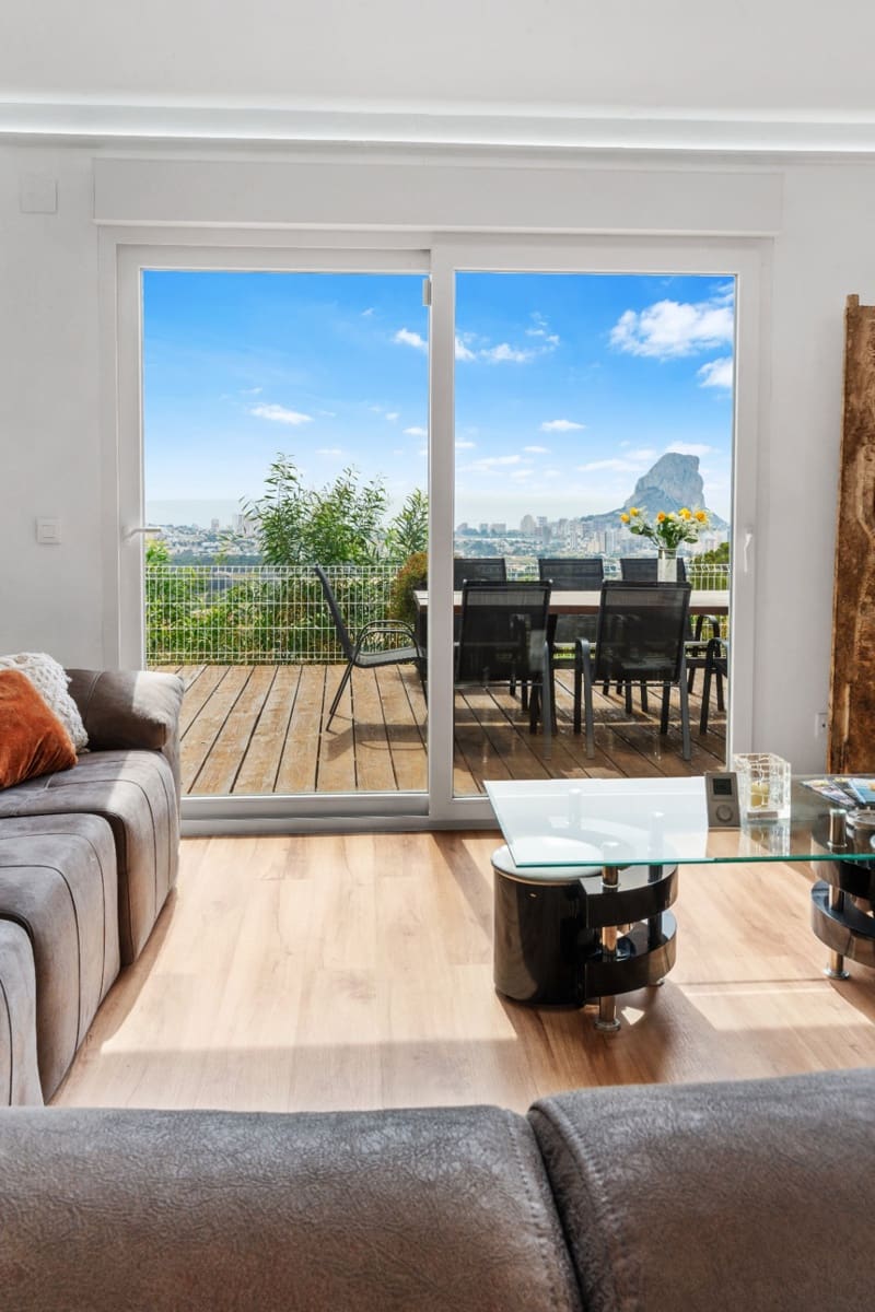 4 soveværelse Villa til salg i Calpe / Calp med swimmingpool garage - € 999.900 (Ref: 9035721)