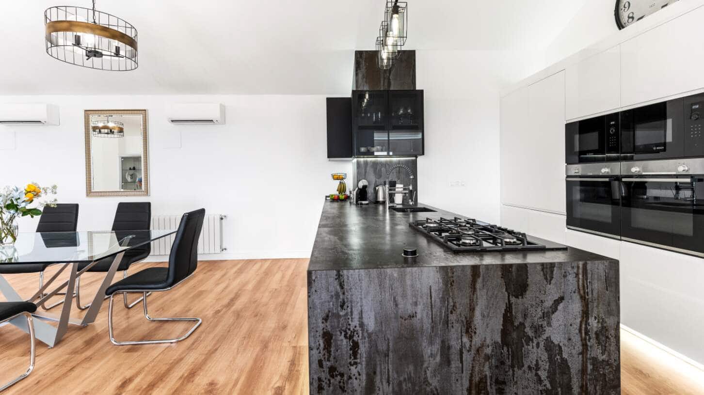 4 soveværelse Villa til salg i Calpe / Calp med swimmingpool garage - € 999.900 (Ref: 9035721)