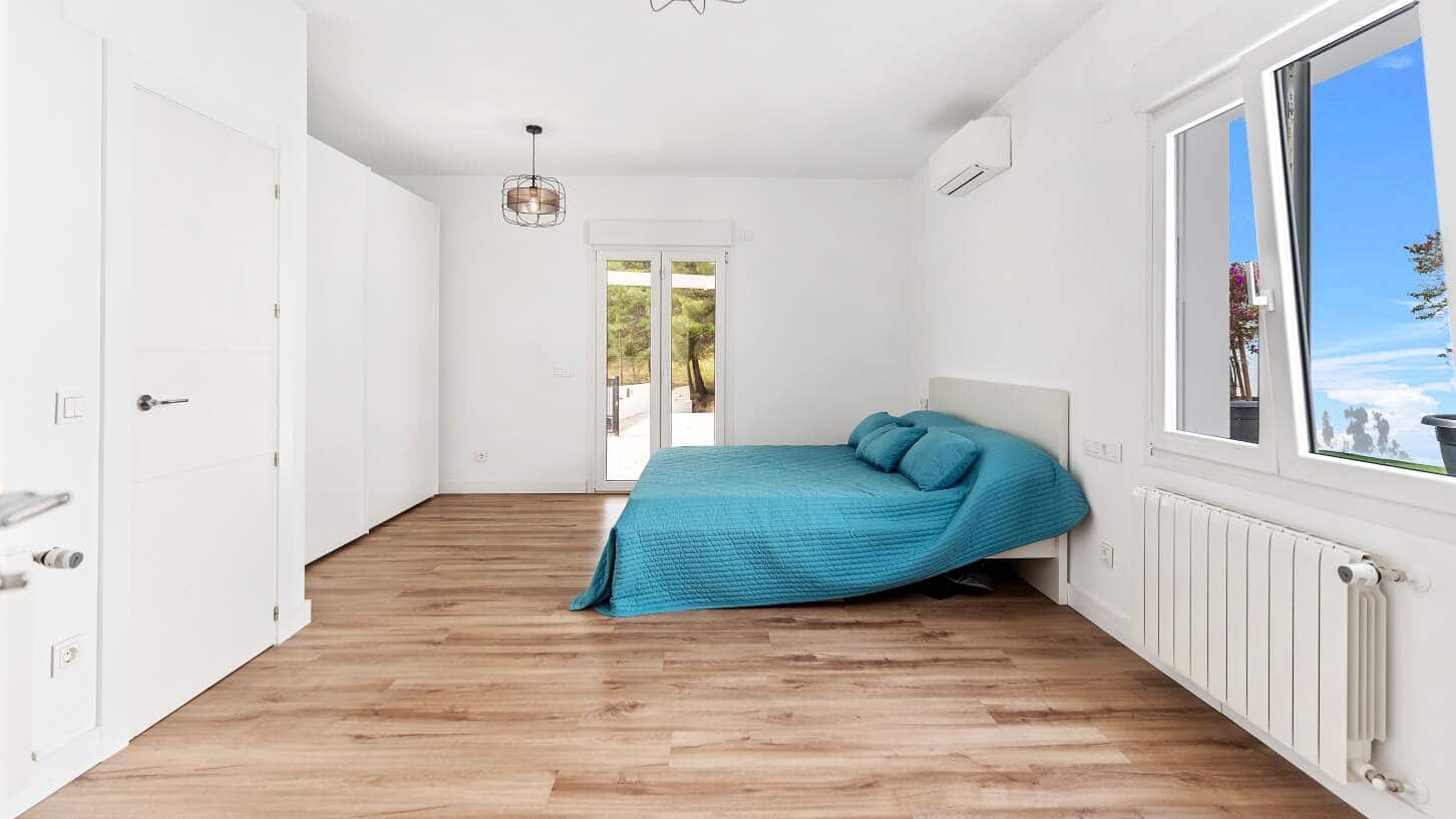 4 soveværelse Villa til salg i Calpe / Calp med swimmingpool garage - € 999.900 (Ref: 9035721)