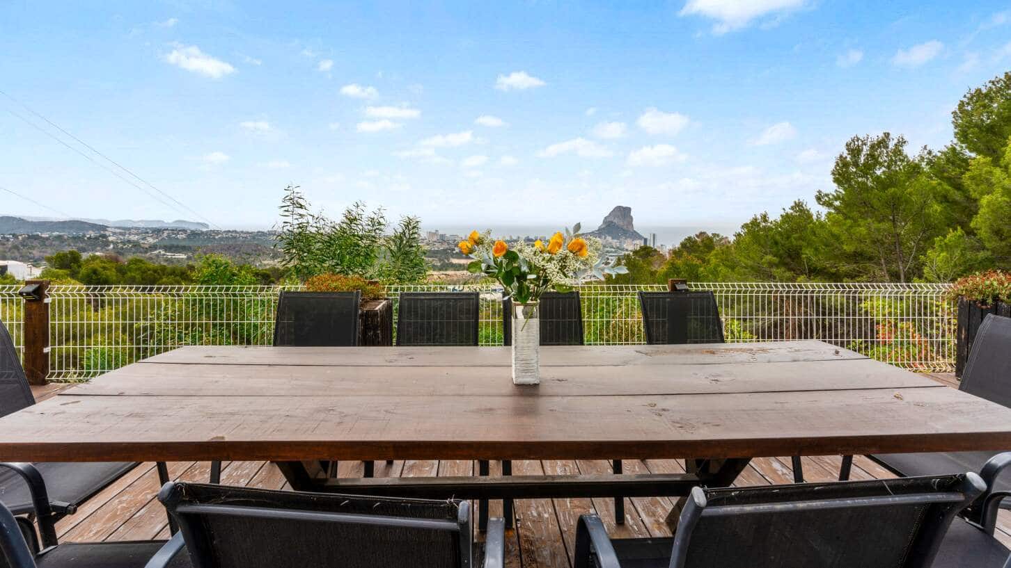 4 soveværelse Villa til salg i Calpe / Calp med swimmingpool garage - € 999.900 (Ref: 9035721)