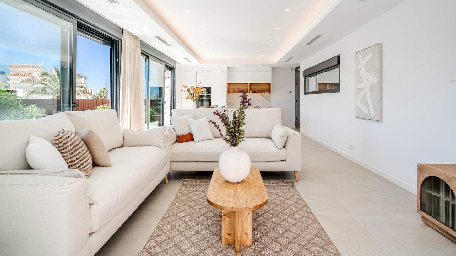 4 quarto Moradia para venda em Calpe / Calp com piscina garagem - 1 564 000 € (Ref: 9041627)