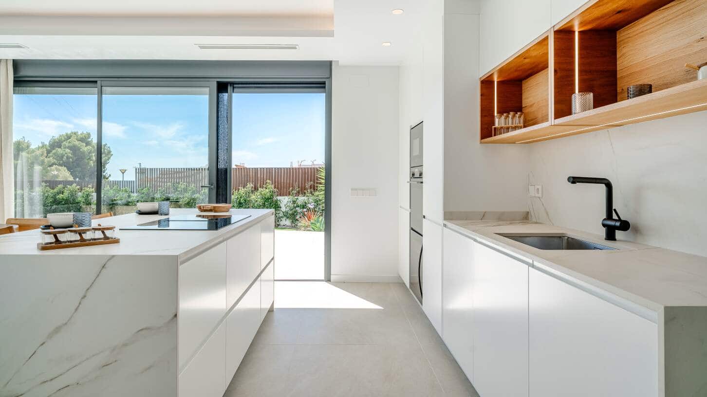 4 quarto Moradia para venda em Calpe / Calp com piscina garagem - 1 564 000 € (Ref: 9041627)