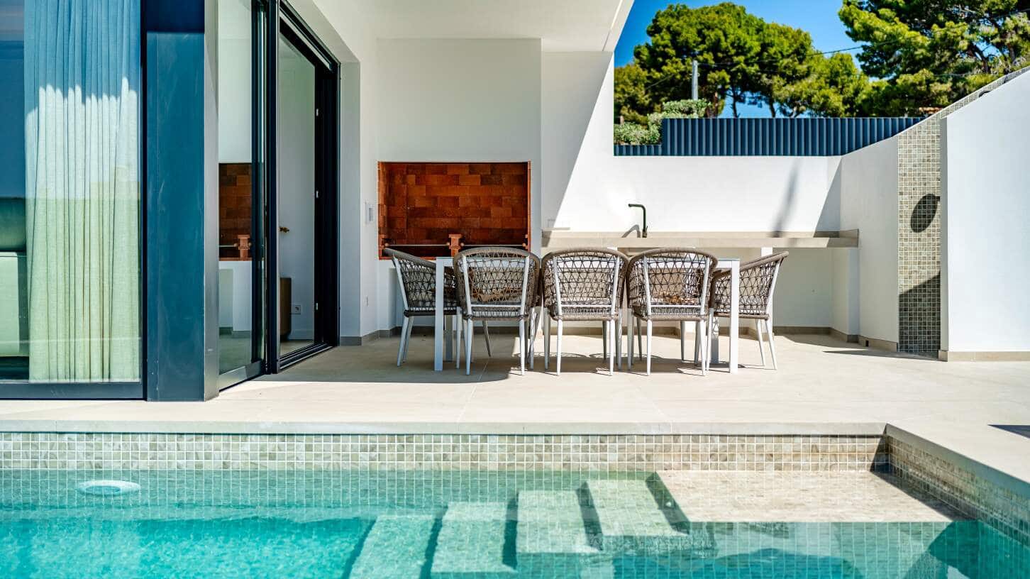 4 quarto Moradia para venda em Calpe / Calp com piscina garagem - 1 564 000 € (Ref: 9041627)