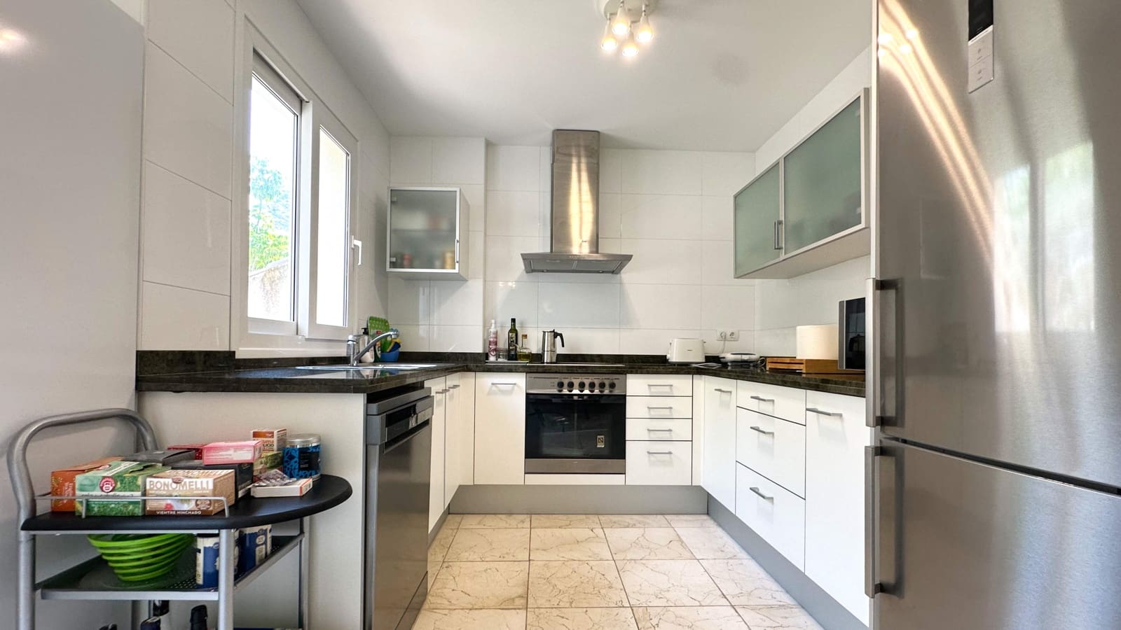 3 soveværelse Lejlighed til salg i Altea med swimmingpool garage - € 690.000 (Ref: 9061854)