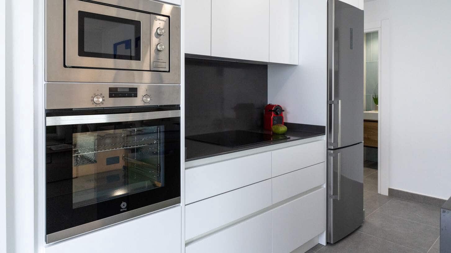 3 bedroom Villa for sale in Polop with pool garage - € 415,000 (Ref: 9064289)