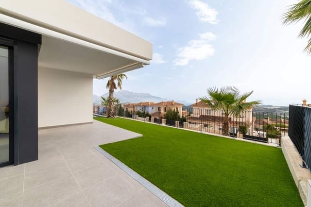 3 bedroom Villa for sale in Polop with pool garage - € 415,000 (Ref: 9064289)