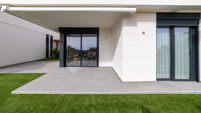 3 bedroom Villa for sale in Polop with pool garage - € 415,000 (Ref: 9064289)