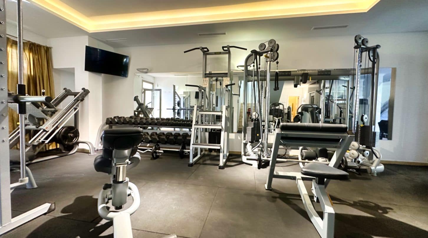 4 soveværelse Villa til salg i Altea med swimmingpool garage - € 1.995.000 (Ref: 9105849)