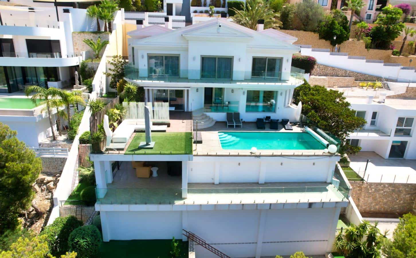 4 soveværelse Villa til salg i Altea med swimmingpool garage - € 1.995.000 (Ref: 9105849)