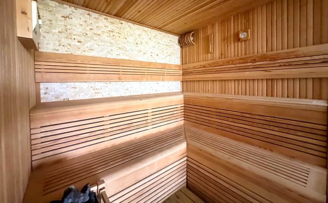 4 sypialnia Willa na sprzedaż w Altea z basenem garażem - 1 620 000 € (Ref: 9105849)