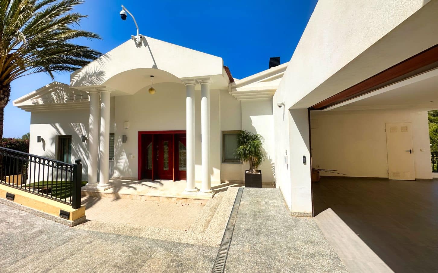 4 soveværelse Villa til salg i Altea med swimmingpool garage - € 1.995.000 (Ref: 9105849)