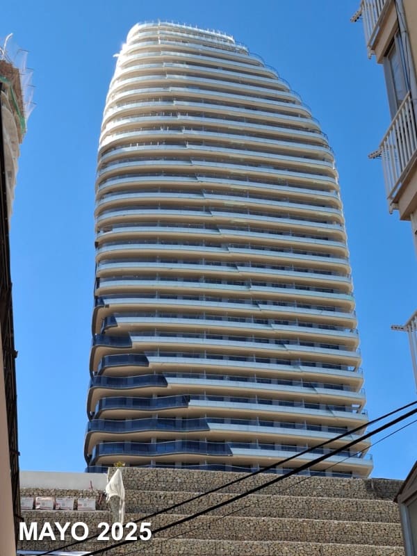 3 quarto Apartamento para venda em Benidorm com piscina garagem - 895 000 € (Ref: 9110794)
