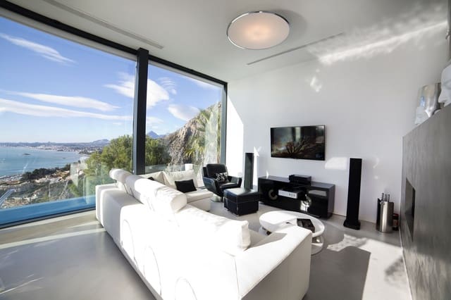 5 Zimmer Villa zu verkaufen in Altea mit Pool Garage - 1.595.000 € (Ref: 9111485)