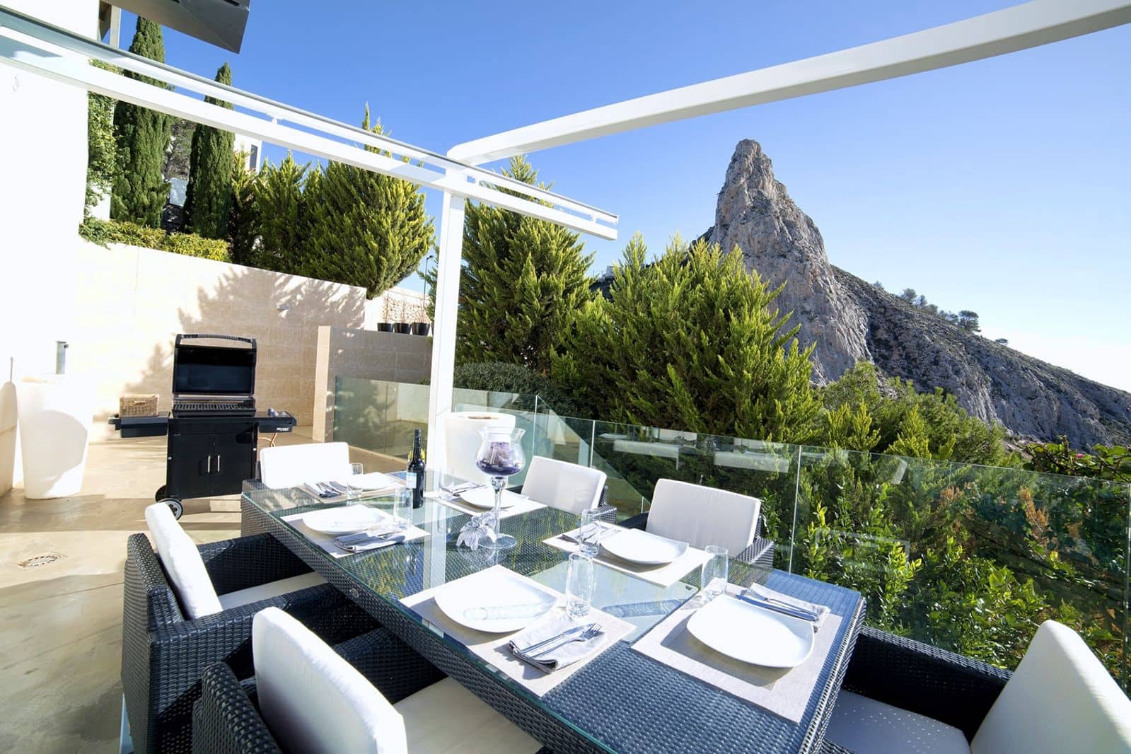 5 soveværelse Villa til salg i Altea med swimmingpool garage - € 1.595.000 (Ref: 9111485)