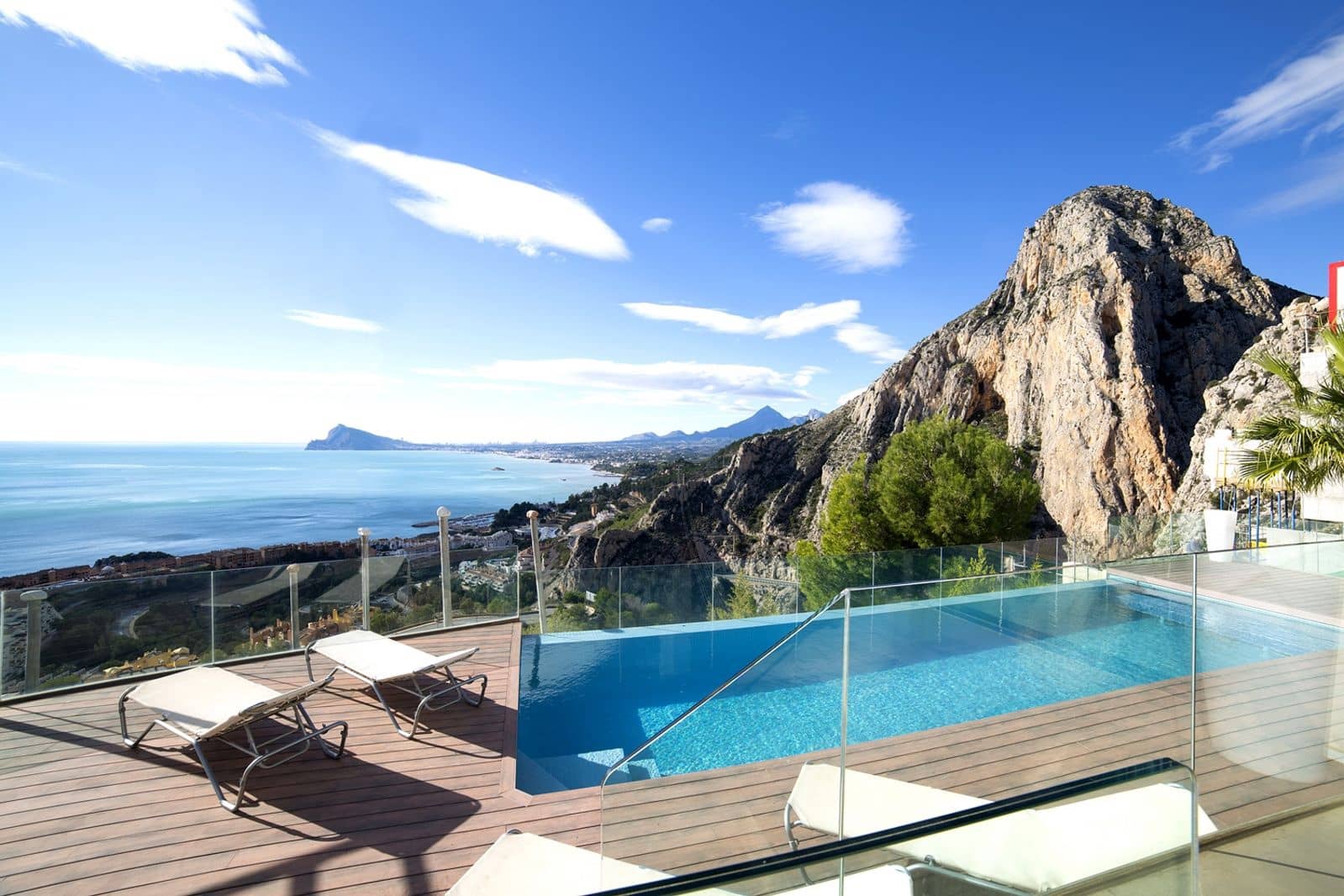 5 soveværelse Villa til salg i Altea med swimmingpool garage - € 1.595.000 (Ref: 9111485)