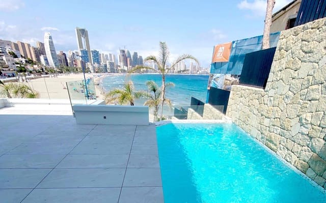 4 quarto Apartamento para venda em Playa Poniente, Benidorm com piscina garagem - 1 650 000 € (Ref: 9115571)