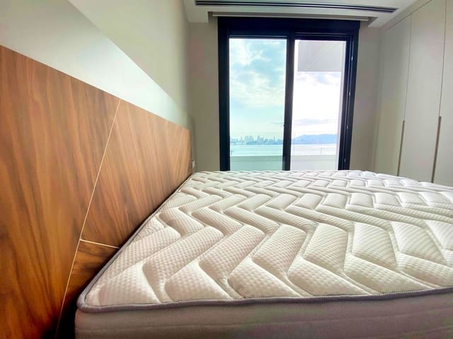 4 makuuhuone Huoneisto myytävänä paikassa Benidorm mukana uima-altaan 
autotalli - 1 650 000 € (Ref: 9115571)