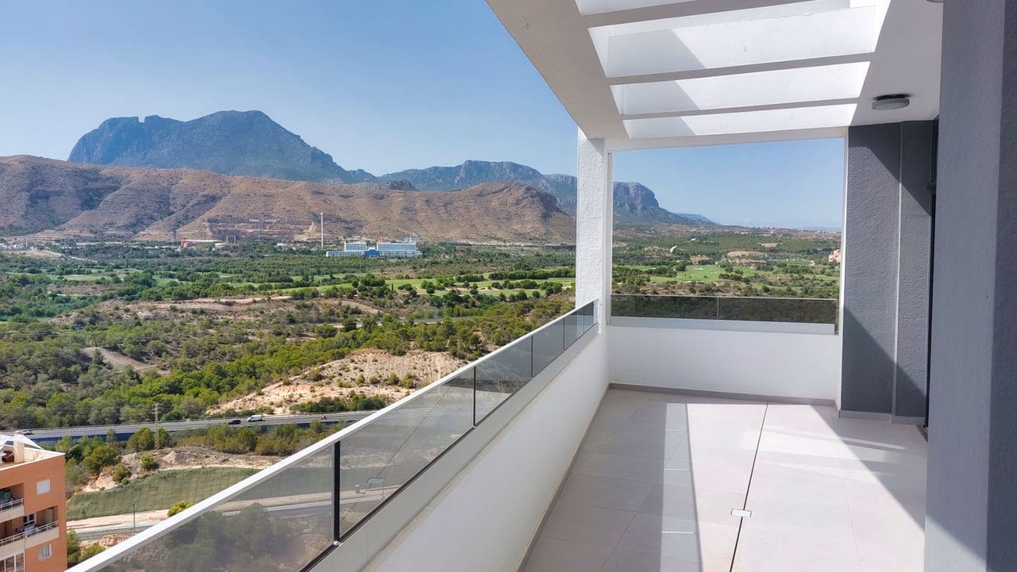 3 quarto Penthouse para venda em Benidorm com piscina garagem - 830 100 € (Ref: 9121440)