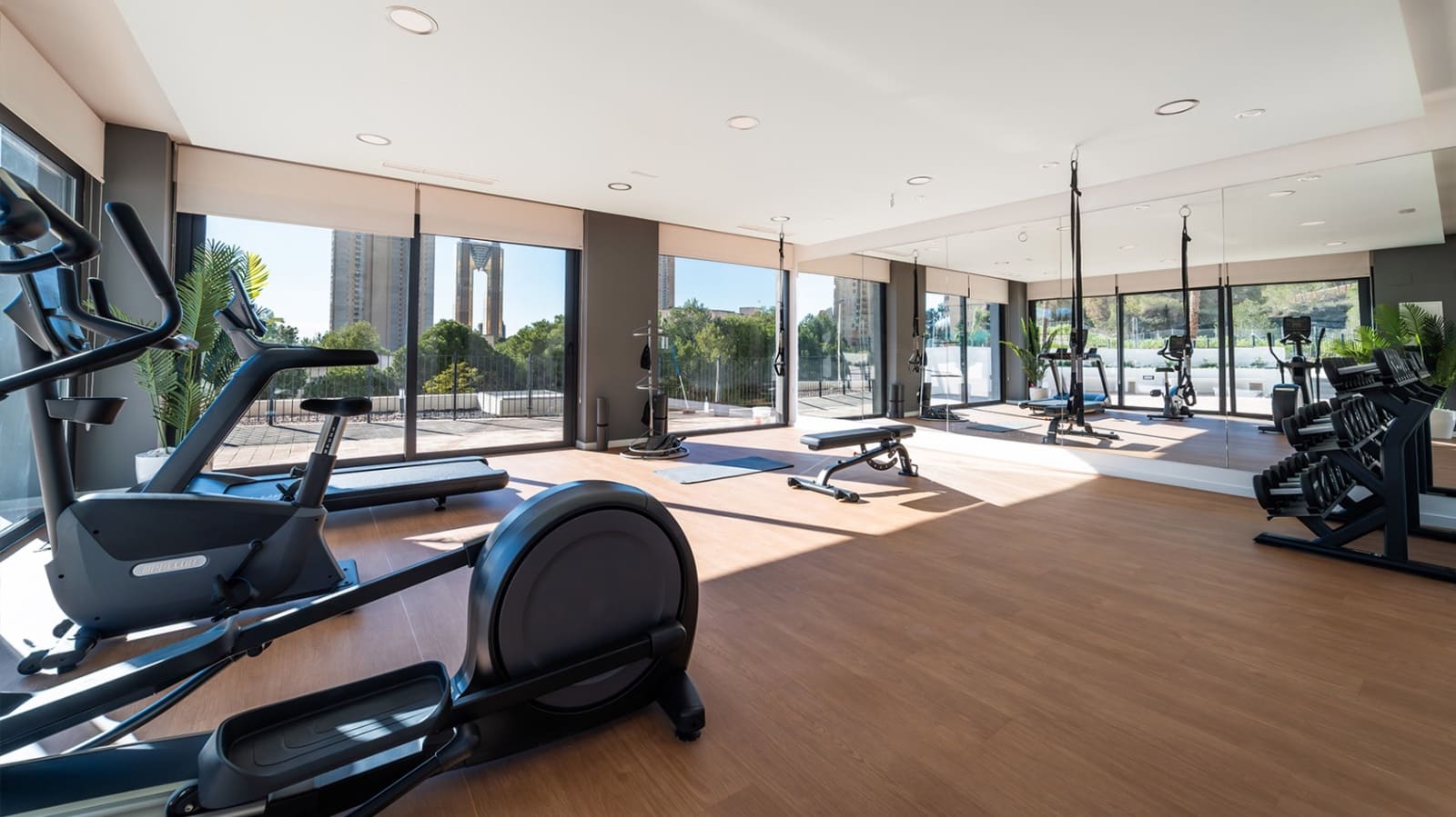 3 quarto Penthouse para venda em Benidorm com piscina garagem - 830 100 € (Ref: 9121440)