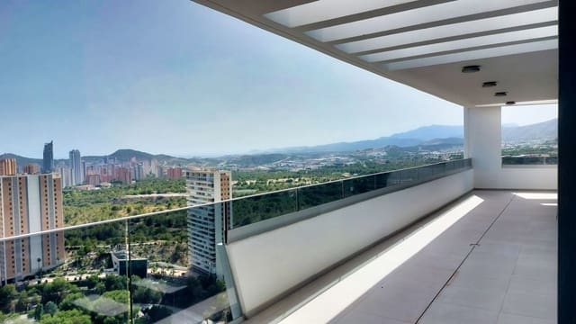 3 quarto Penthouse para venda em Via Parque, Benidorm com piscina garagem - 830 100 € (Ref: 9121440)