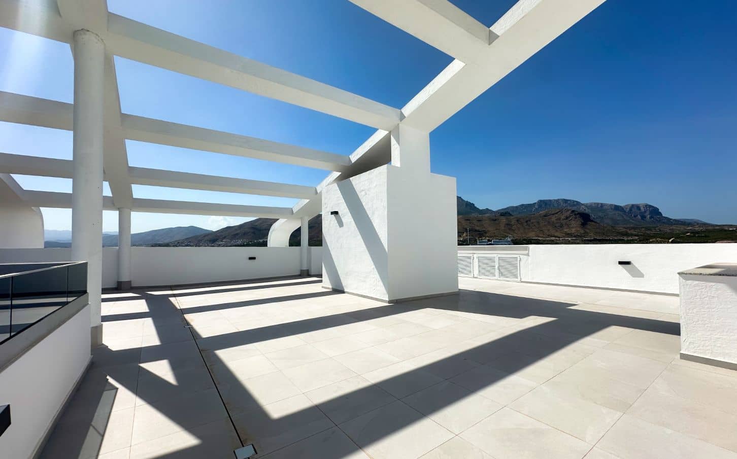 3 quarto Penthouse para venda em Benidorm com piscina garagem - 830 100 € (Ref: 9121440)