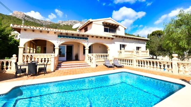 3 soverom Villa til salgs i Oltamar - Cucarres, Calpe / Calp med svømmebasseng garasje - € 685 000 (Ref: 9126270)
