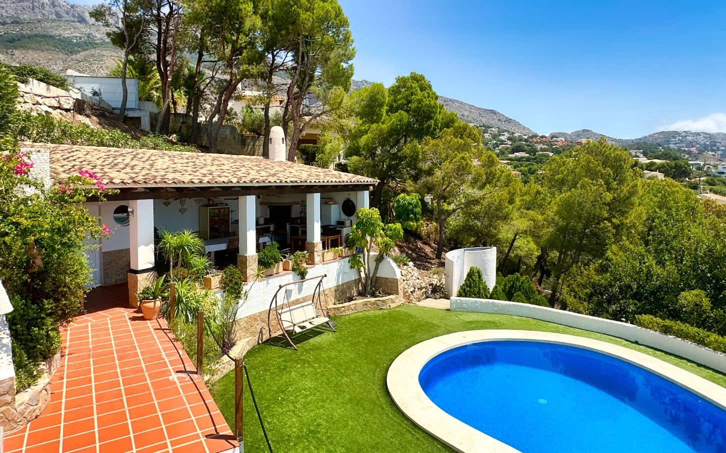 7 slaapkamer Villa te koop in Altea met zwembad garage - € 1.950.000 (Ref: 9129287)