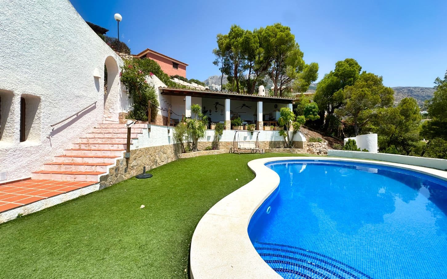 7 slaapkamer Villa te koop in Altea met zwembad garage - € 1.950.000 (Ref: 9129287)