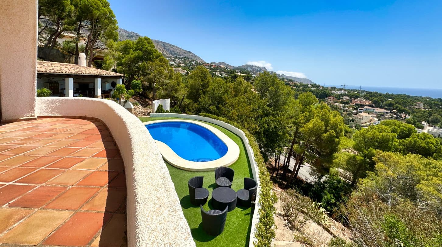 7 slaapkamer Villa te koop in Altea met zwembad garage - € 1.950.000 (Ref: 9129287)