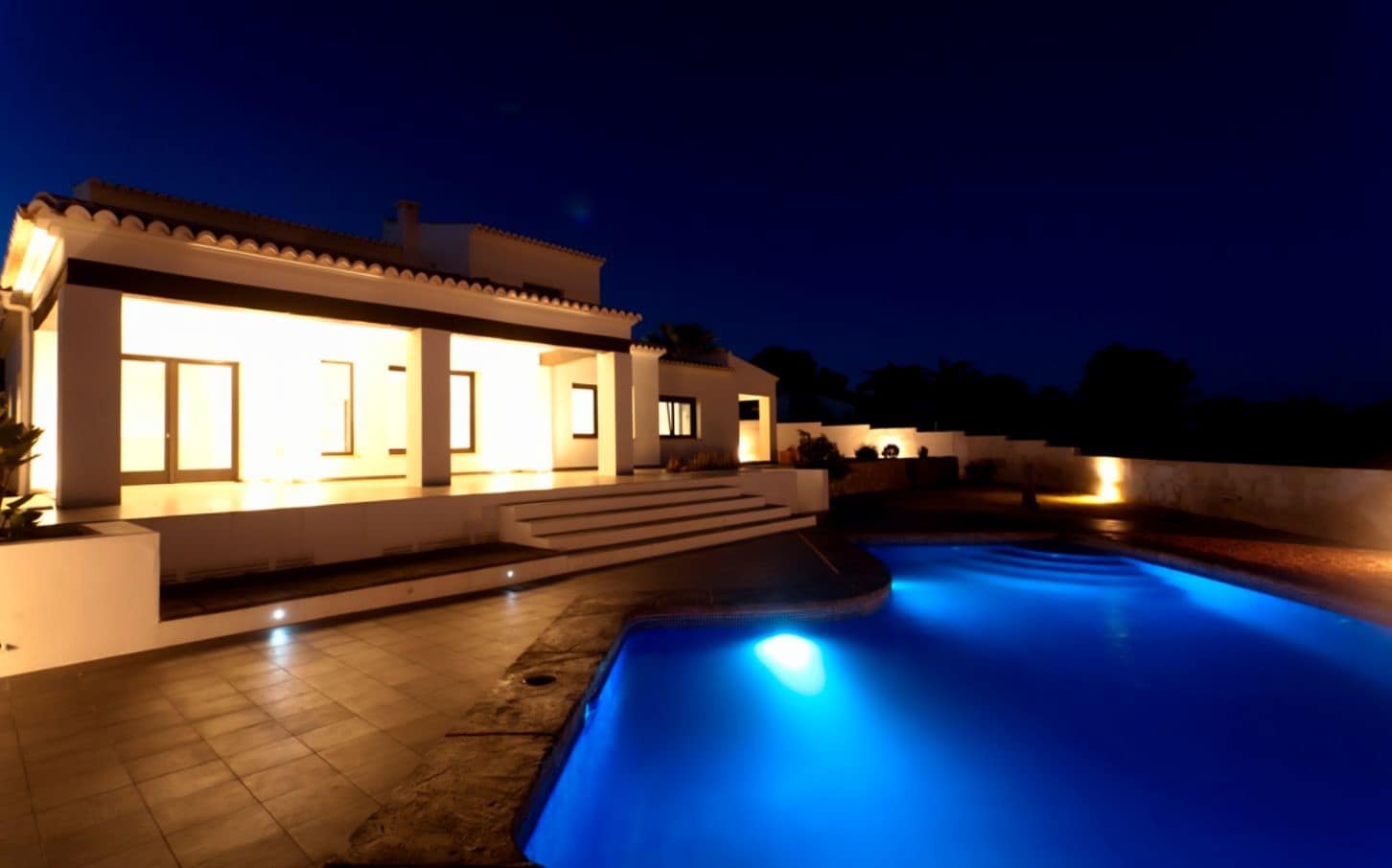 4 soveværelse Villa til salg i Teulada med swimmingpool garage - € 1.440.000 (Ref: 9131501)