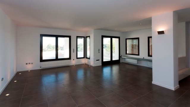 4 bedroom Villa for sale in Teulada Pueblo, Teulada-Moraira with pool garage - € 1,440,000 (Ref: 9131501)