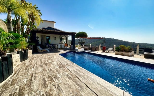 3 bedroom Villa for sale in Cometa - Carrió, Calpe / Calp with garage - € 1,200,000 (Ref: 9150975)