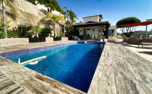 3 bedroom Villa for sale in Cometa - Carrió, Calpe / Calp with garage - € 1,200,000 (Ref: 9150975)