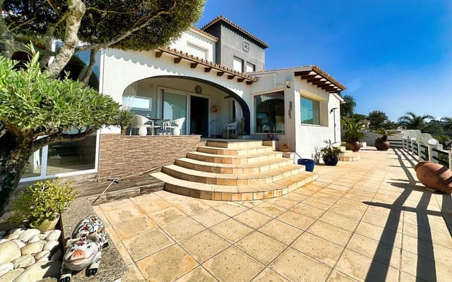 3 bedroom Villa for sale in Cometa - Carrió, Calpe / Calp with garage - € 1,200,000 (Ref: 9150975)