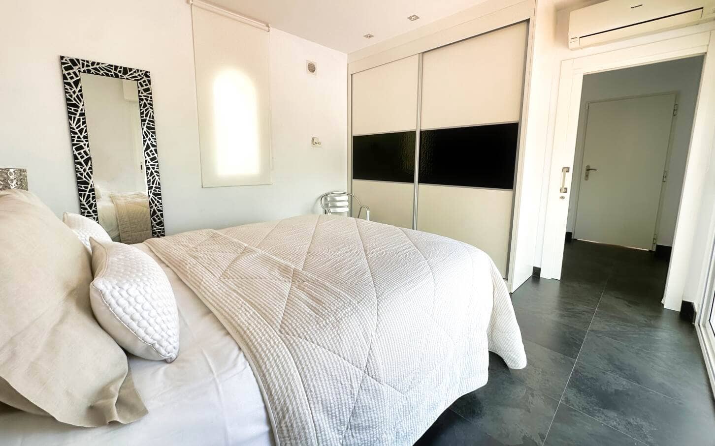 4 makuuhuone Huvila myytävänä paikassa Calpe / Calp mukana uima-altaan 
autotalli - 995 000 € (Ref: 9180084)