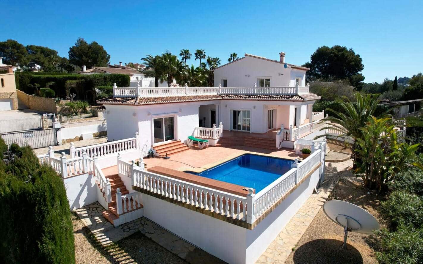 4 sypialnia Willa na sprzedaż w Calpe / Calp z basenem - 995 000 € (Ref: 9180084)