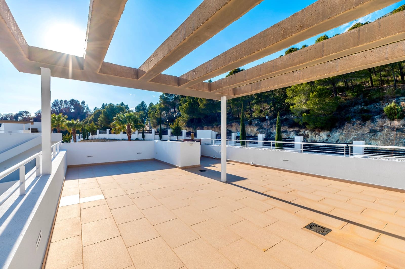 3 soveværelse Villa til salg i Altea la Vella med swimmingpool garage - € 1.295.000 (Ref: 9180092)