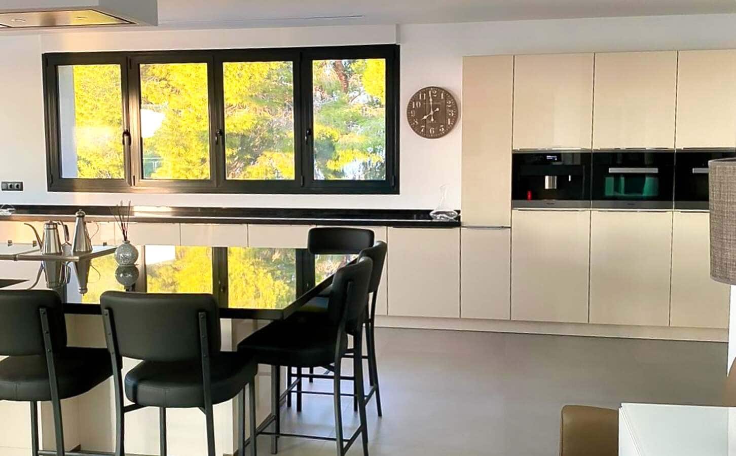 5 bedroom Villa for sale in Altea with pool garage - € 3,500,000 (Ref: 9193156)