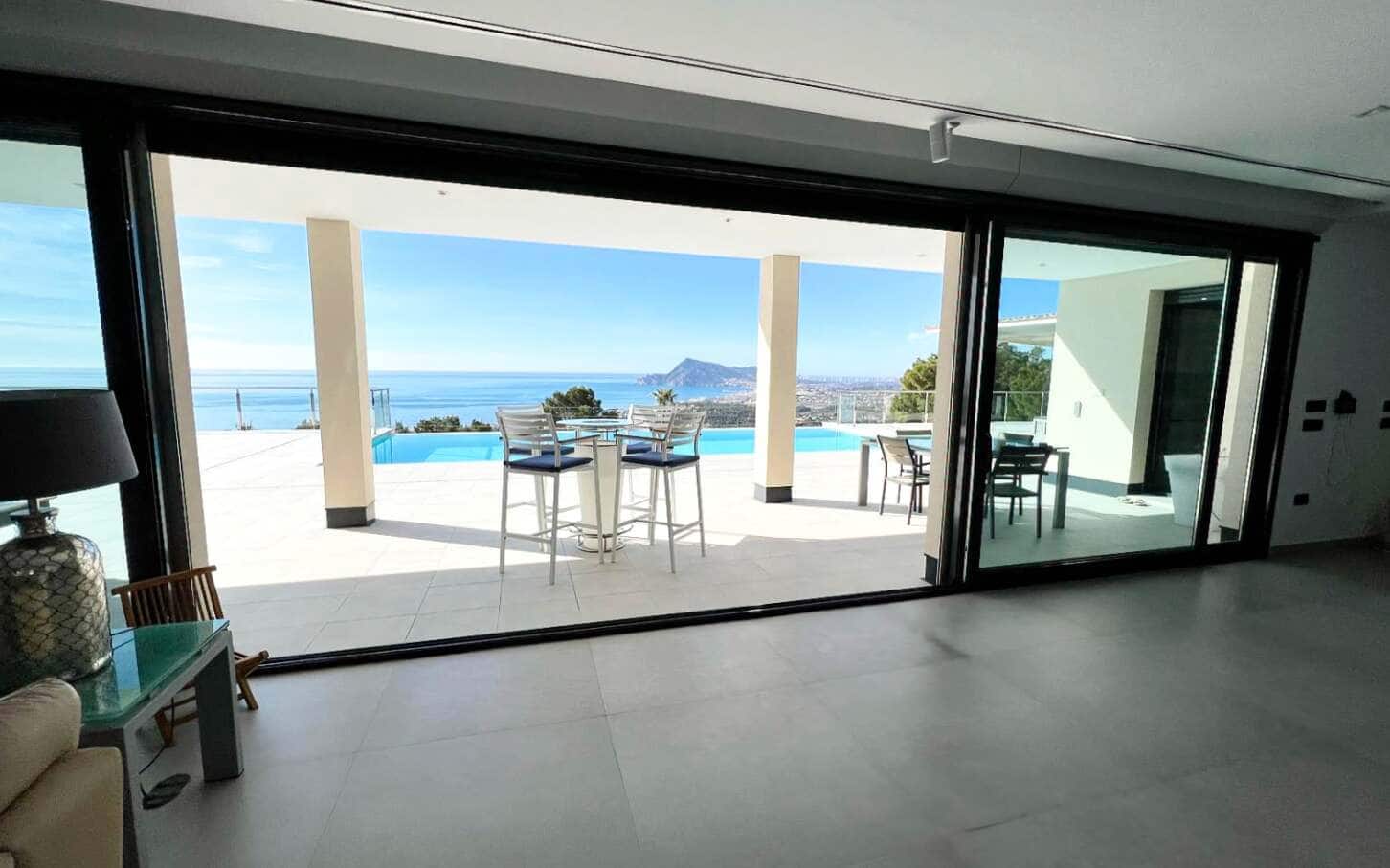 5 bedroom Villa for sale in Altea with pool garage - € 3,500,000 (Ref: 9193156)