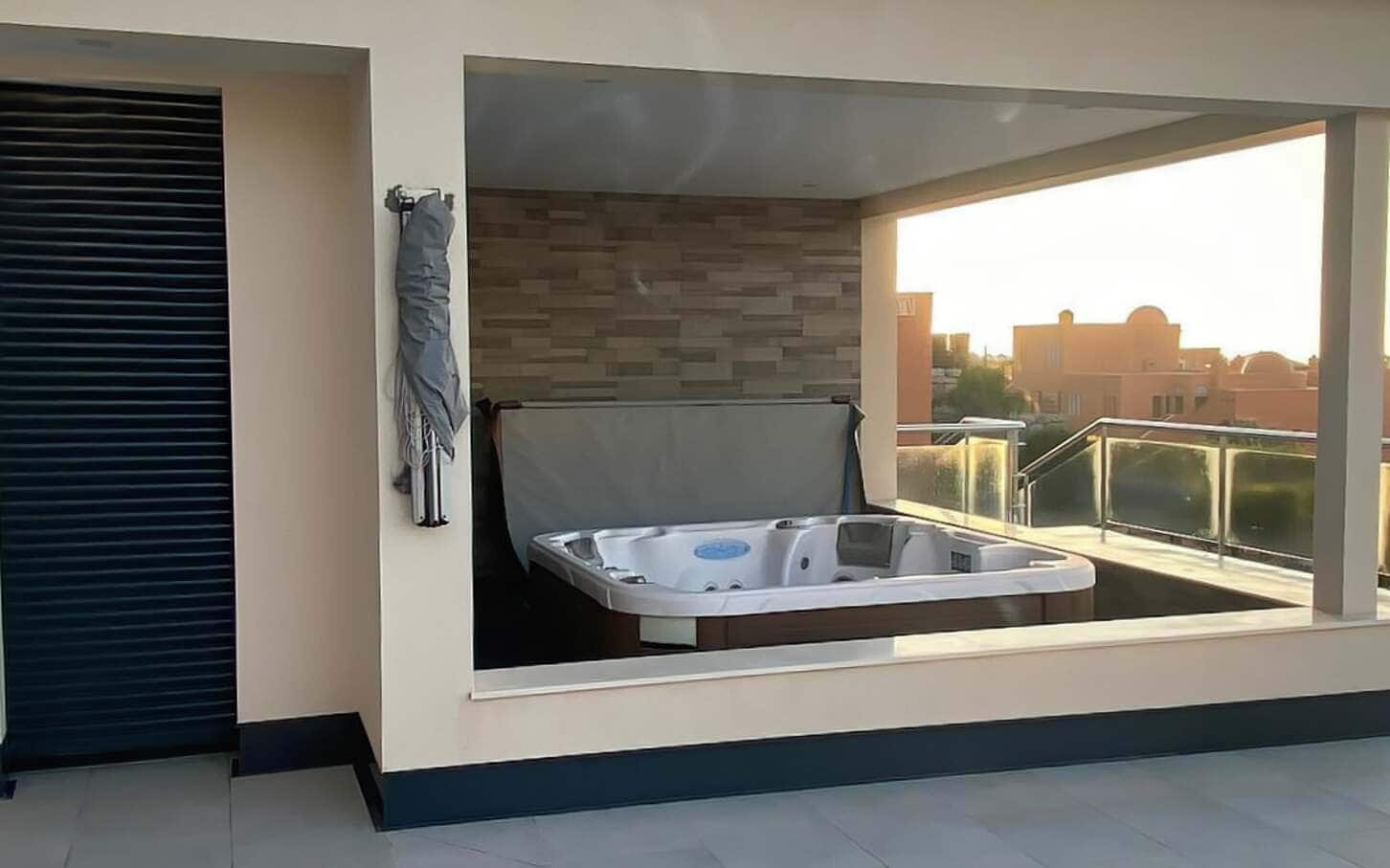 5 bedroom Villa for sale in Altea with pool garage - € 3,500,000 (Ref: 9193156)