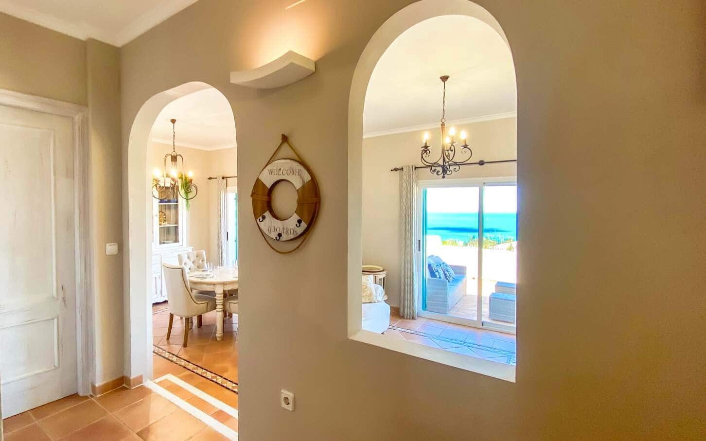 4 bedroom Bungalow for sale in Altea with pool garage - € 520,000 (Ref: 9194922)