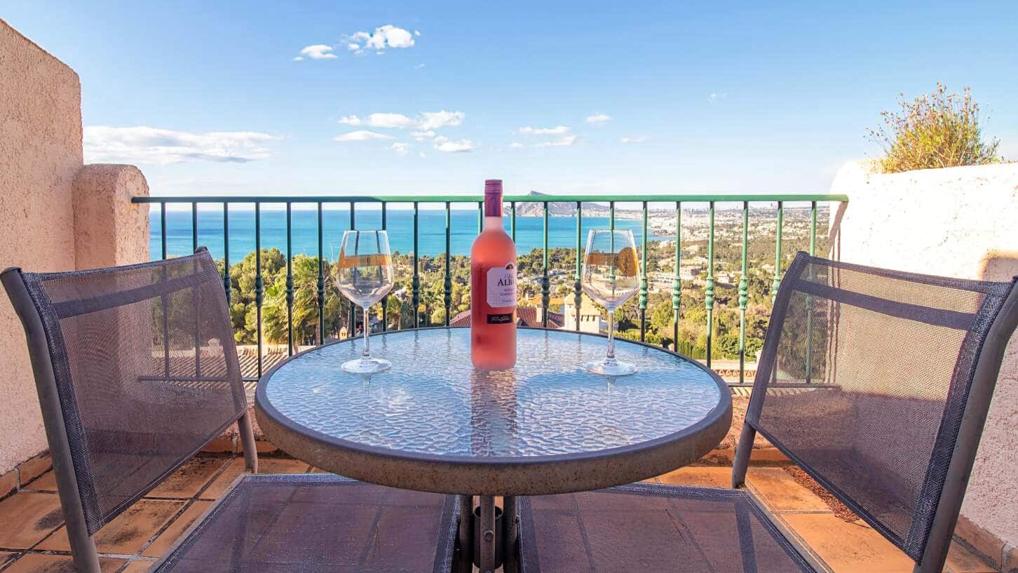 4 bedroom Bungalow for sale in Altea with pool garage - € 520,000 (Ref: 9194922)