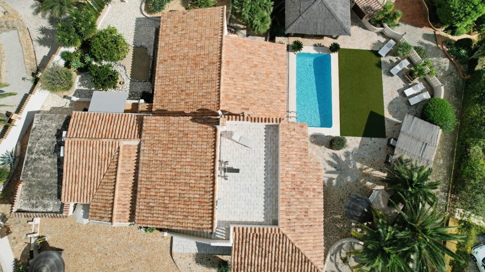 3 bedroom Villa for sale in Altea la Vella with pool garage - € 995,000 (Ref: 9432607)