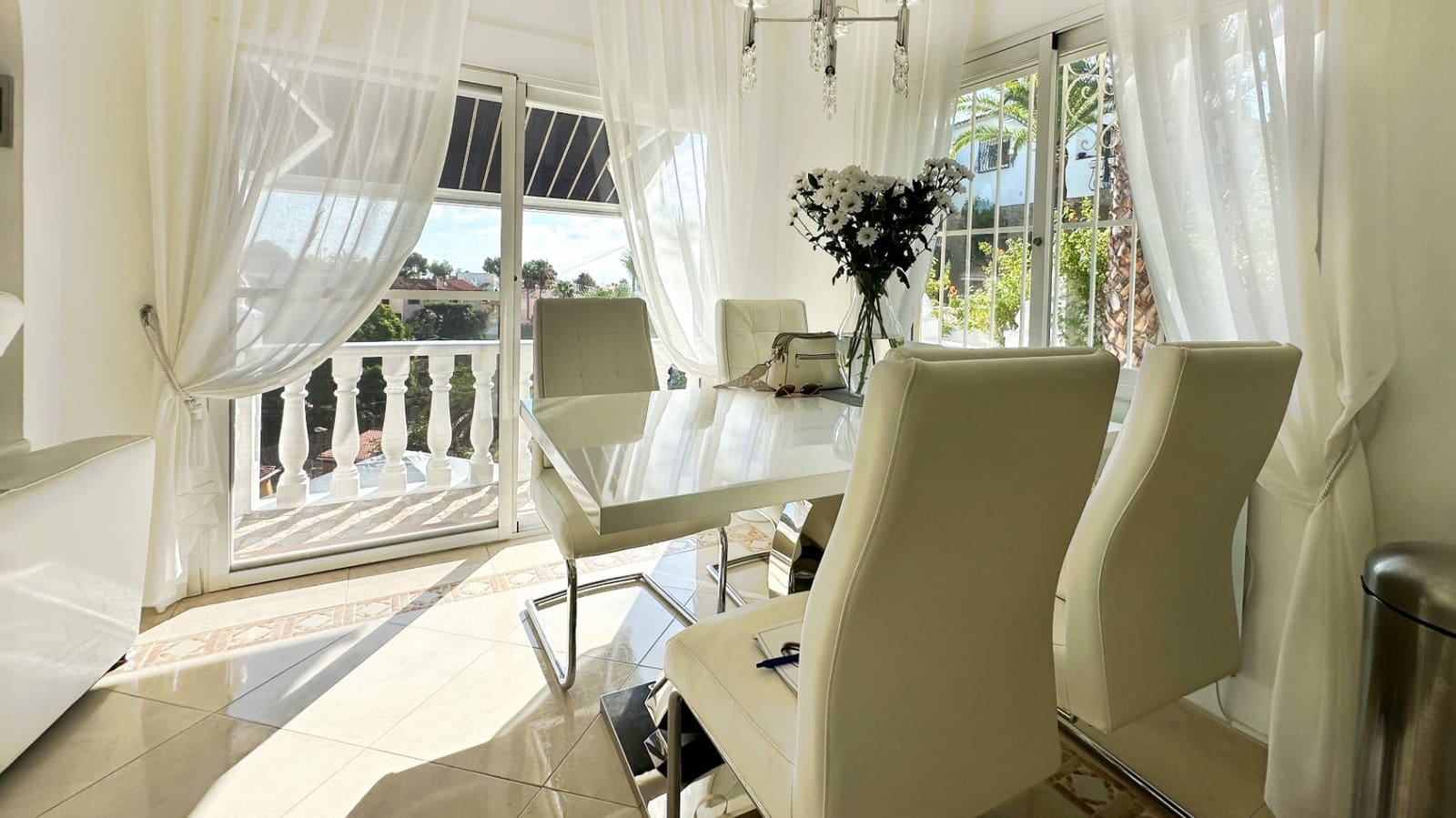 4 slaapkamer Villa te koop in La Nucia met zwembad garage - € 560.000 (Ref: 9444918)