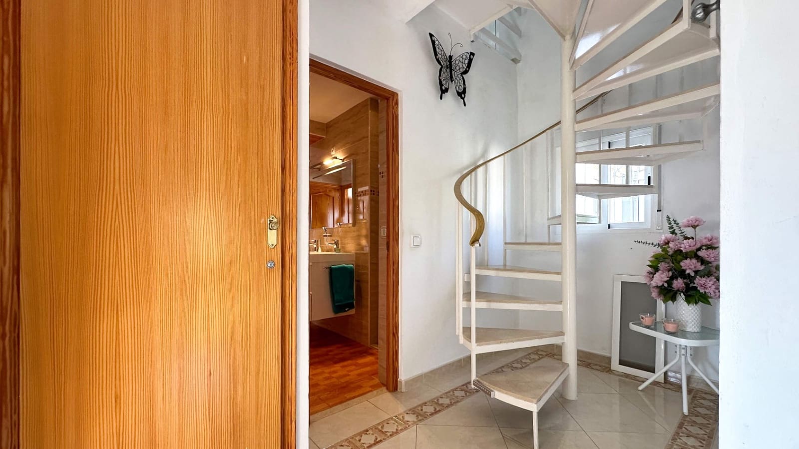 4 slaapkamer Villa te koop in La Nucia met zwembad garage - € 560.000 (Ref: 9444918)