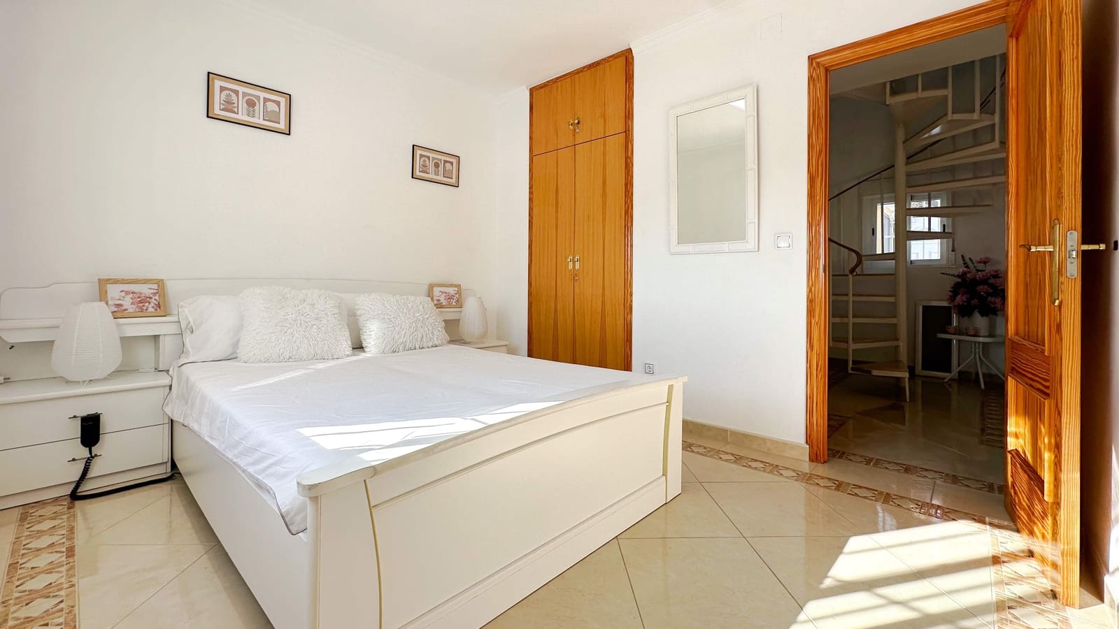 4 slaapkamer Villa te koop in La Nucia met zwembad garage - € 560.000 (Ref: 9444918)